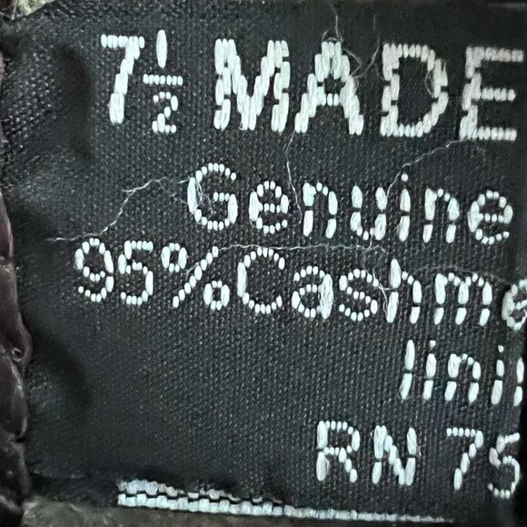 Antonio Murolo Women's Leather Driving Gloves Brown w/Pink Stitching
Size 7 1/2 - Picture 11 of 14